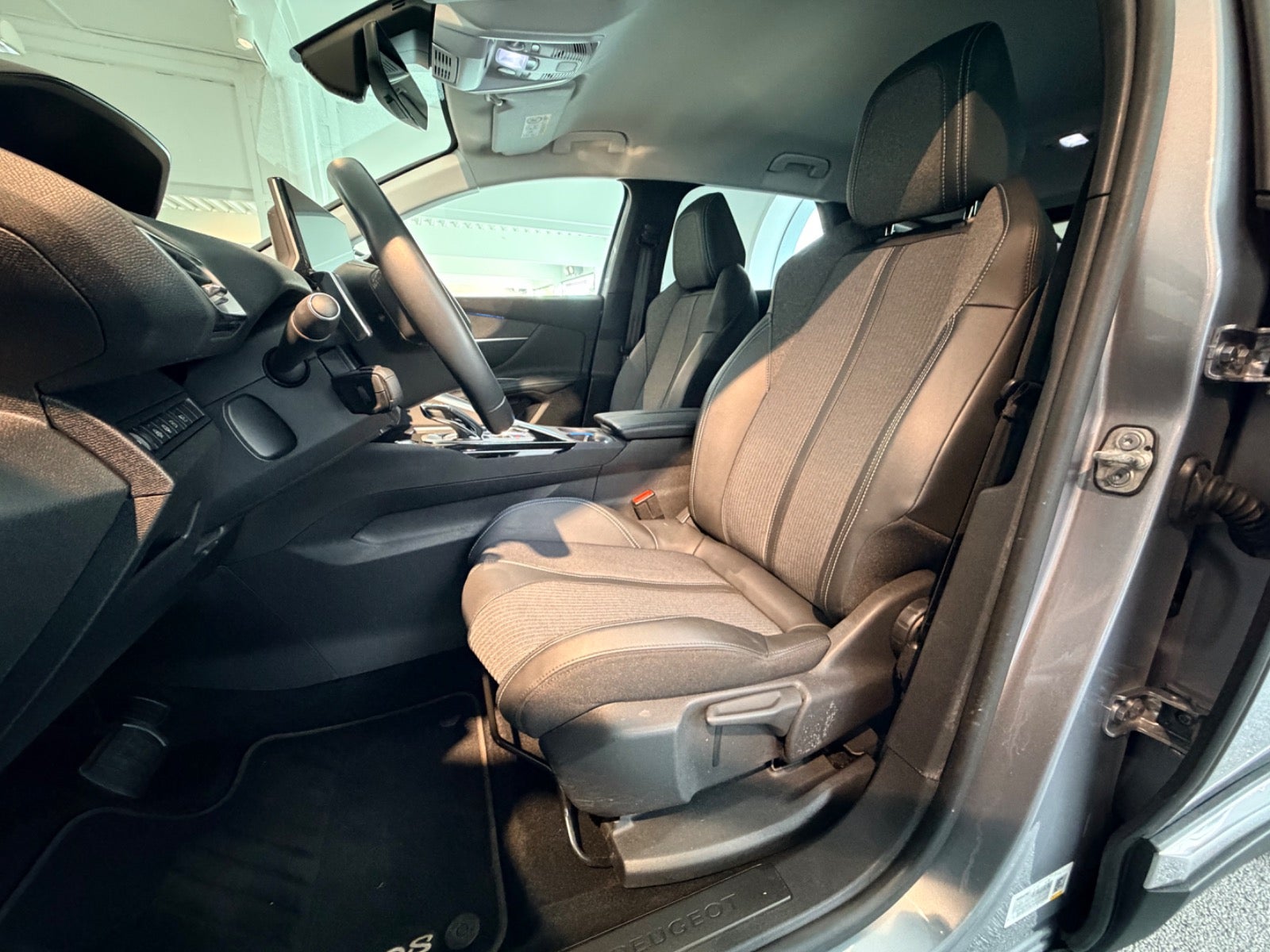 Billede af Peugeot 3008 1,6 Hybrid Allure Pack EAT8