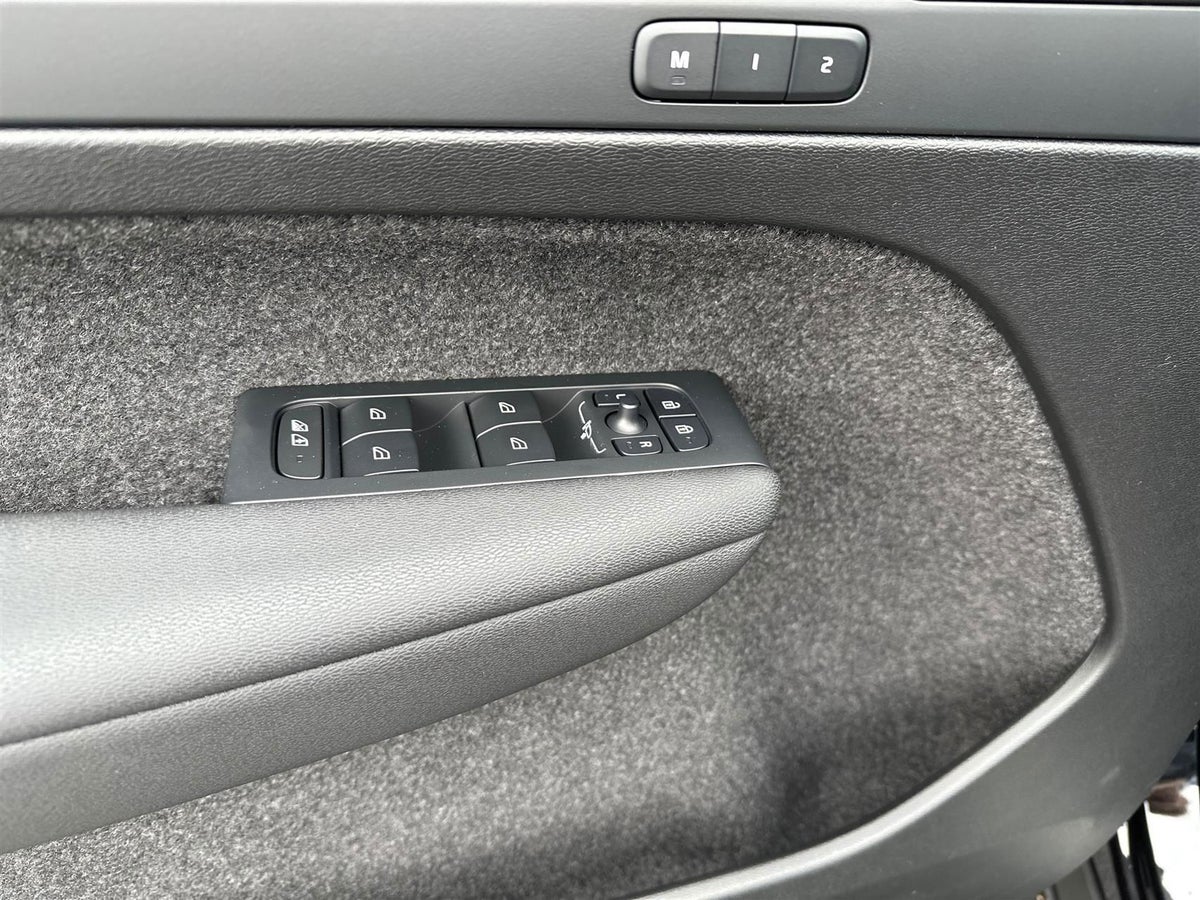 Volvo EX40 Extended Range Black Edition Excess billede 19