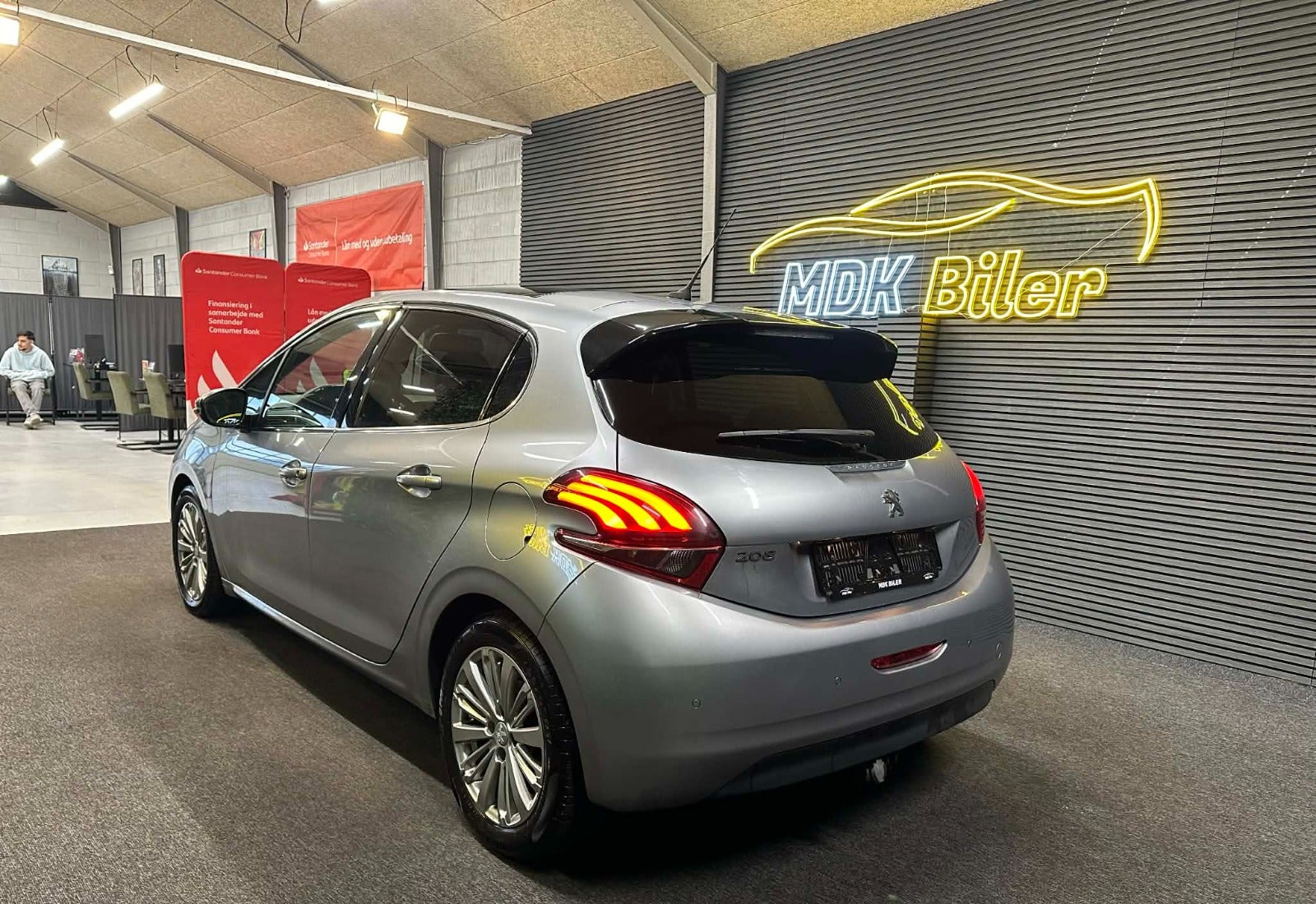 Billede af Peugeot 208 1,5 BlueHDi 100 Infinity Sky