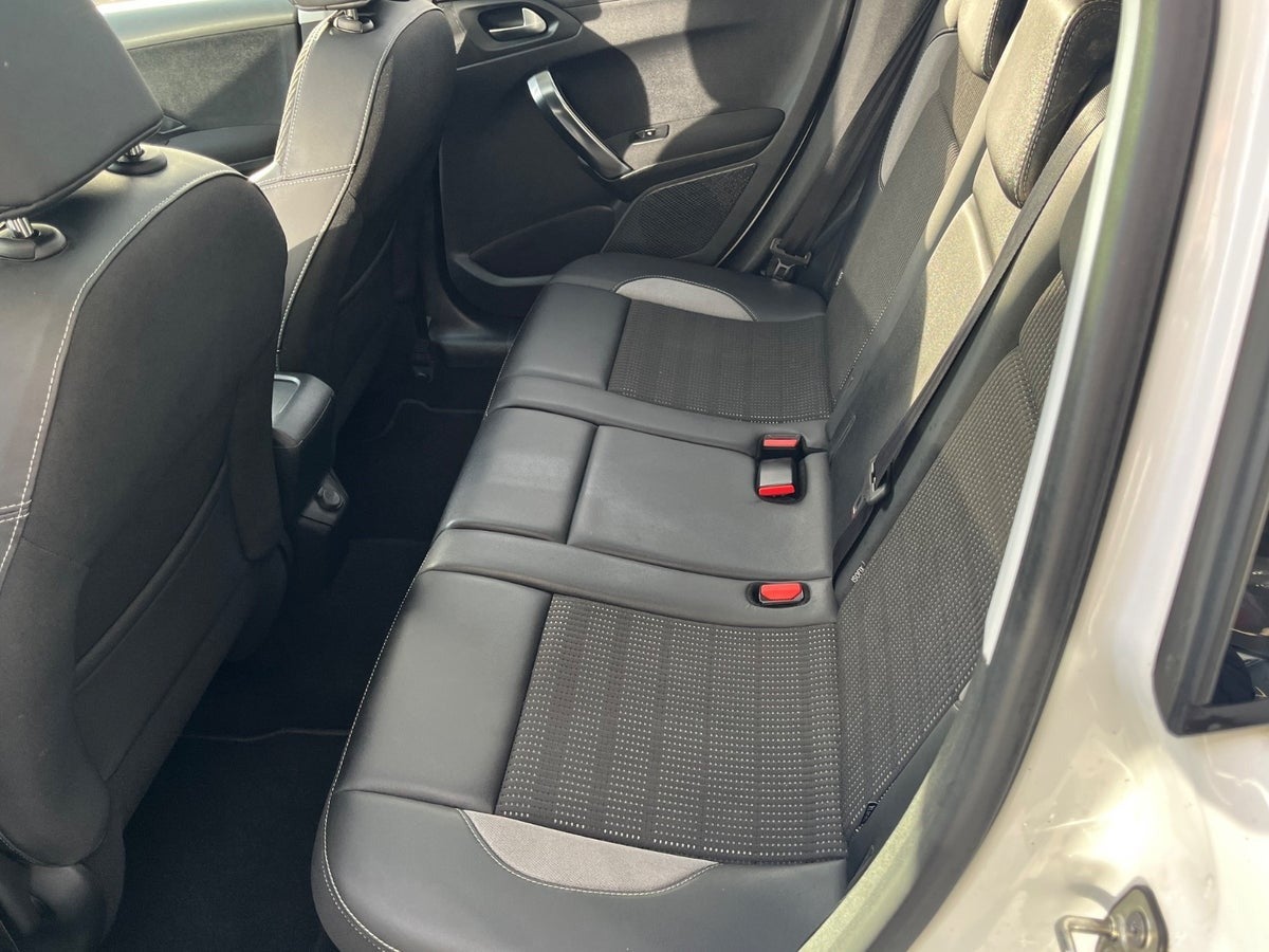 Billede af Peugeot 2008 1,2 e-THP 110 Edition+