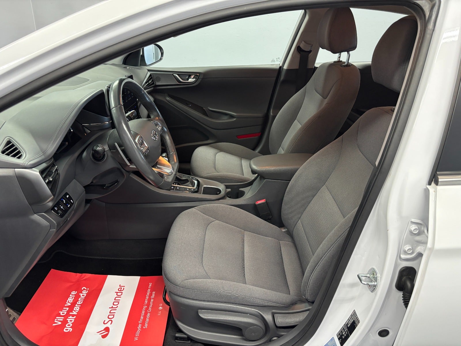 Billede af Hyundai Ioniq 1,6 PHEV Premium DCT