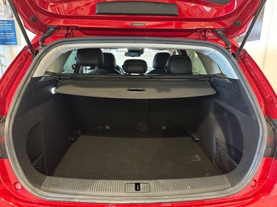MG MG5 Luxury