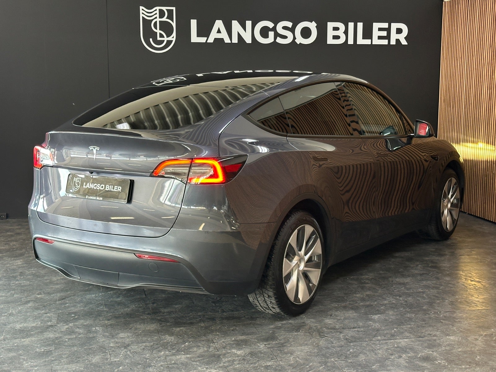 Billede af Tesla Model Y  RWD