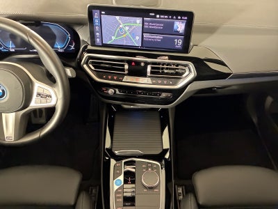 BMW iX3 Charged M-Sport