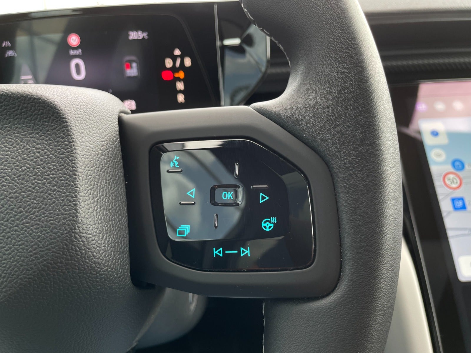 Ford Explorer Premium Extended Range AWD