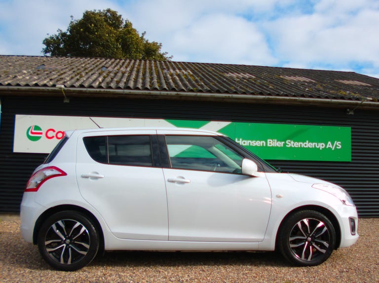 Suzuki Swift Dualjet Style