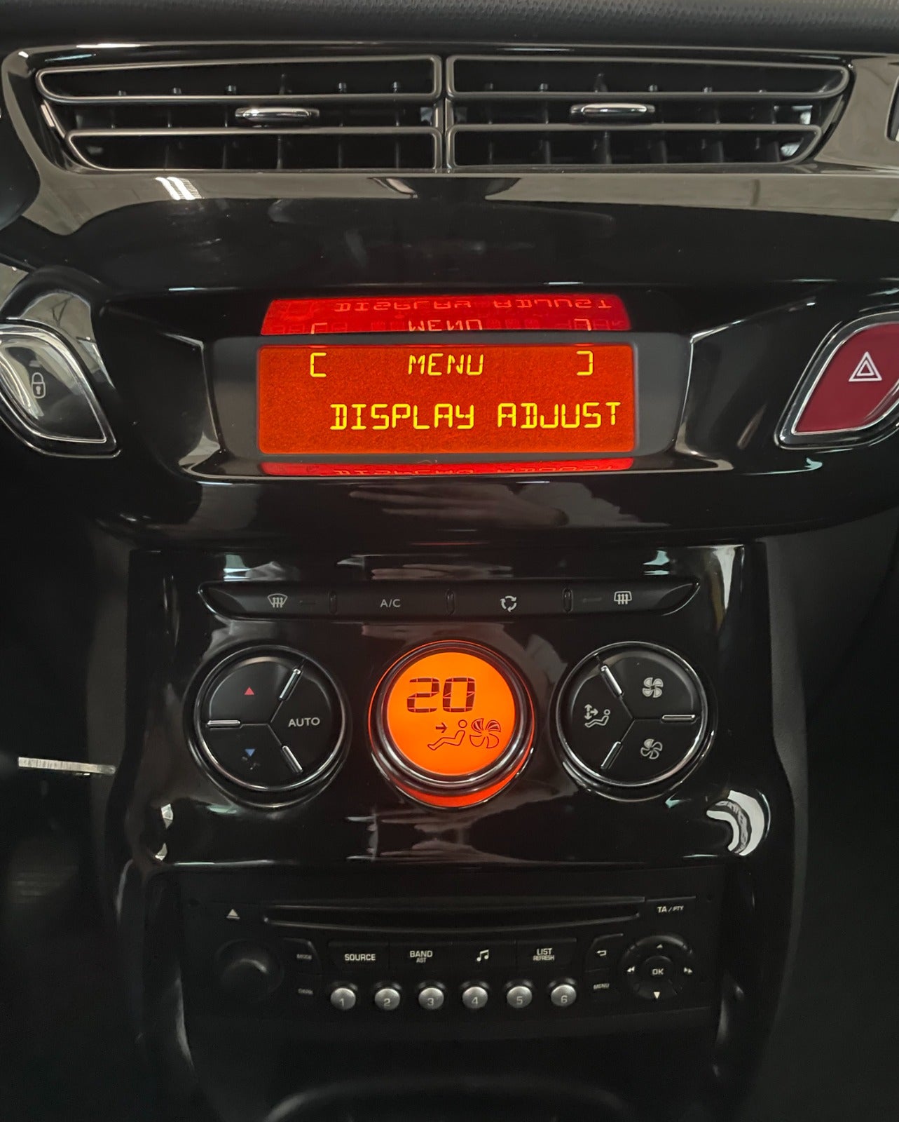 Billede af Citroën DS3 1,2 VTi 82 Style Cabrio