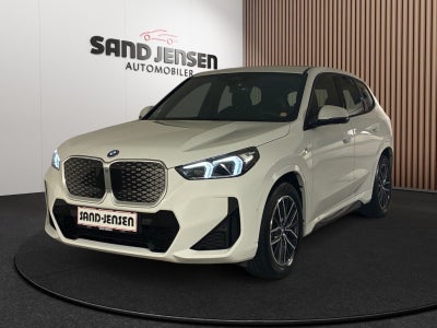 BMW iX1 eDrive20 M-Sport Premium