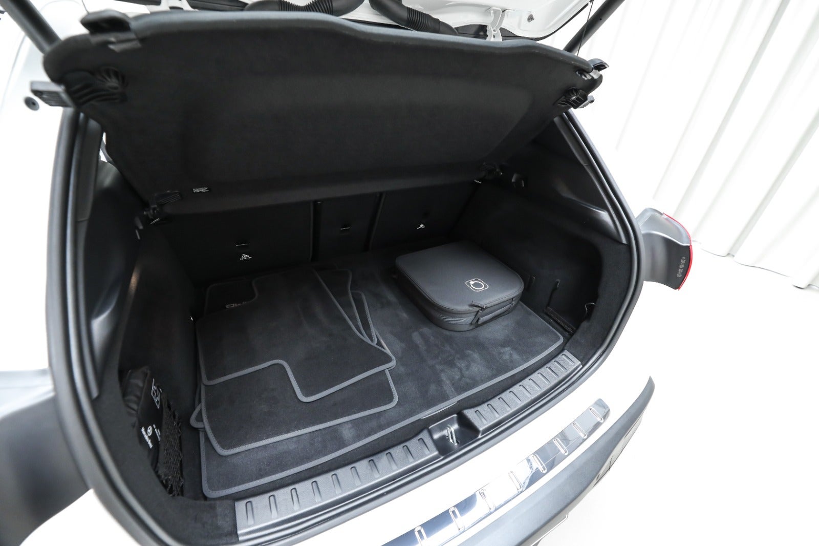 Mercedes-Benz EQA 250+