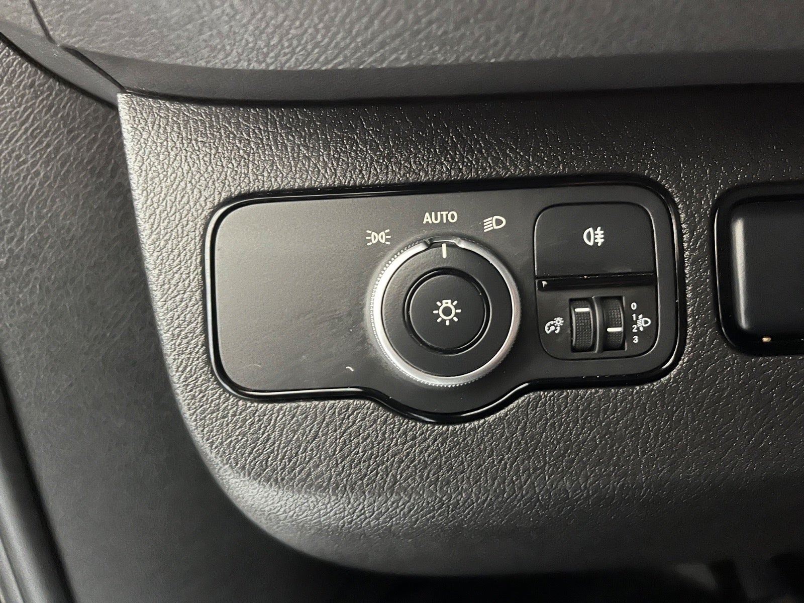 Billede af Mercedes Sprinter 317 2,0 CDi A3 Alukasse m/lift aut. RWD