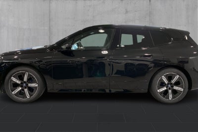 BMW iX xDrive40 - 1