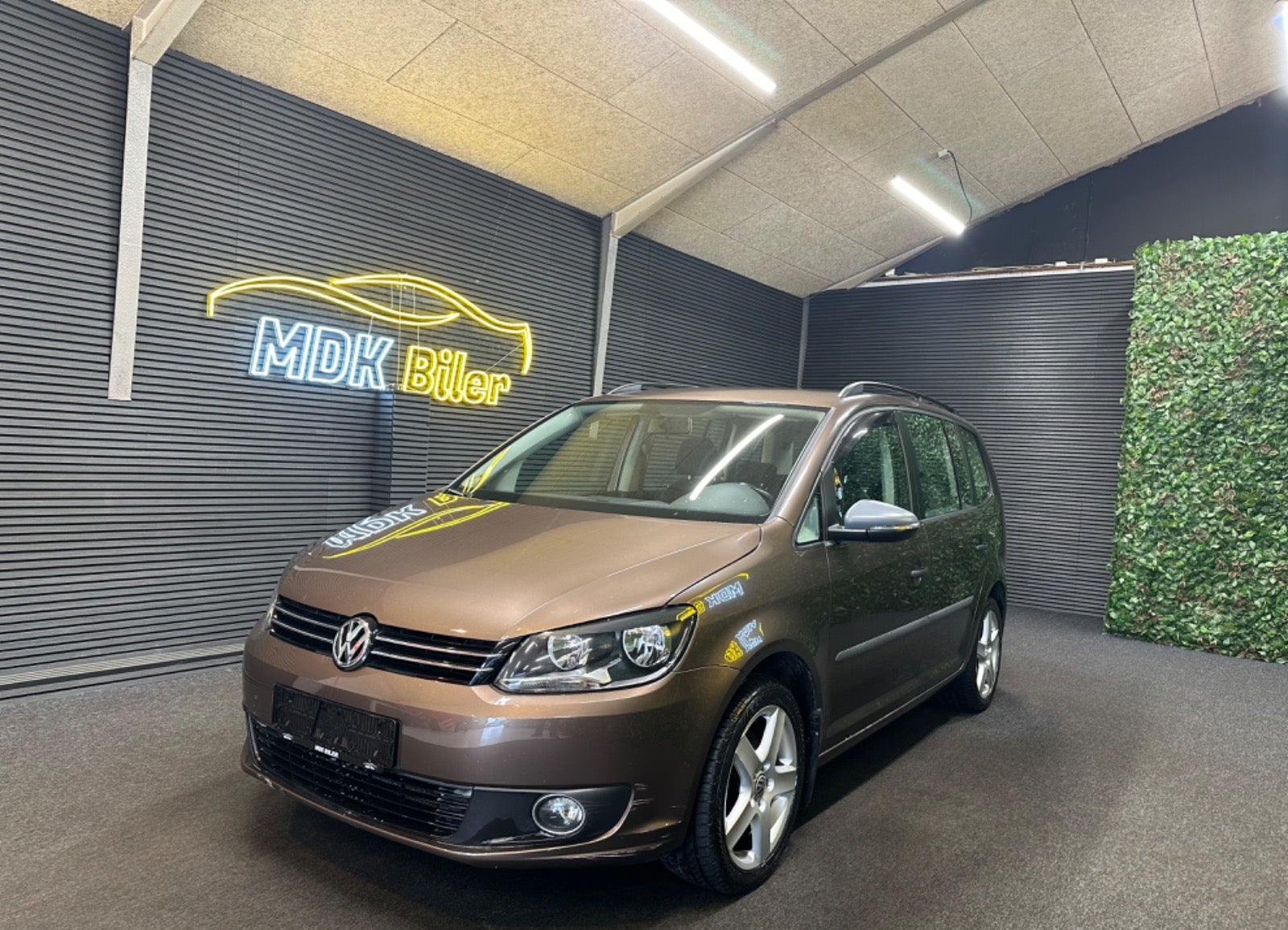 Billede af VW Touran 1,6 TDi 105 Trendline DSG 7prs