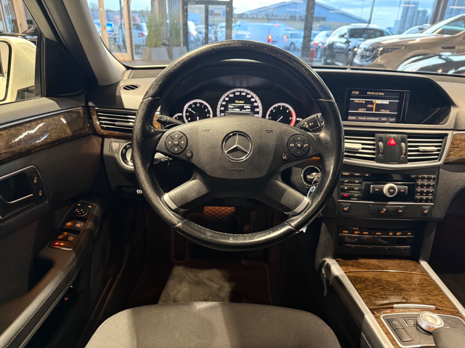 Billede af Mercedes E200 2,2 CDi aut. BE