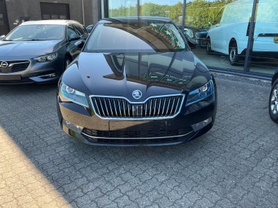 Skoda Superb 2,0 TDi 150 Style DSG 5d