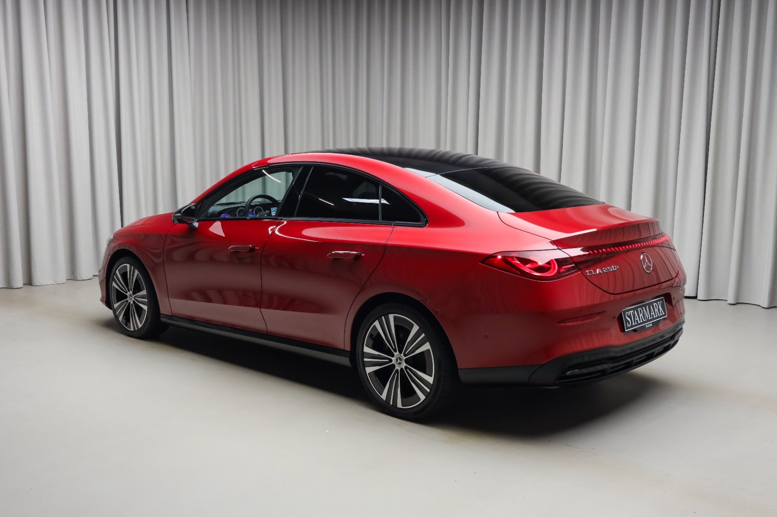 Mercedes-Benz CLA 250+ (3/8)