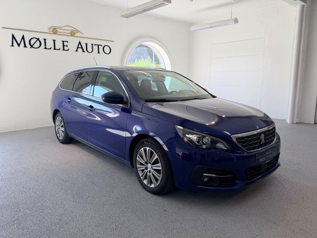 Peugeot 308 1,5 BlueHDi 130 Selection Sky