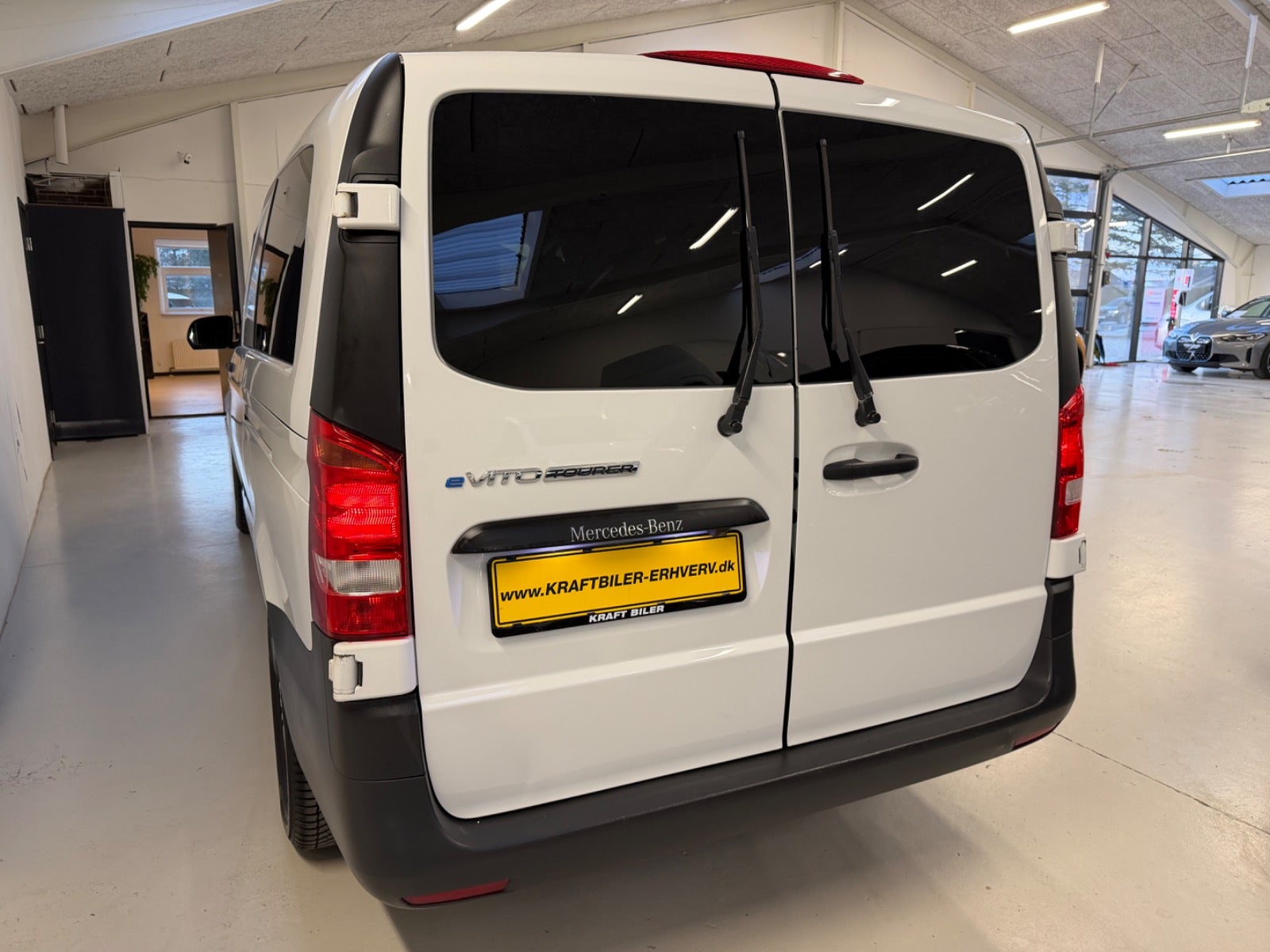 Billede af Mercedes eVito 129  Tourer PRO XL Van