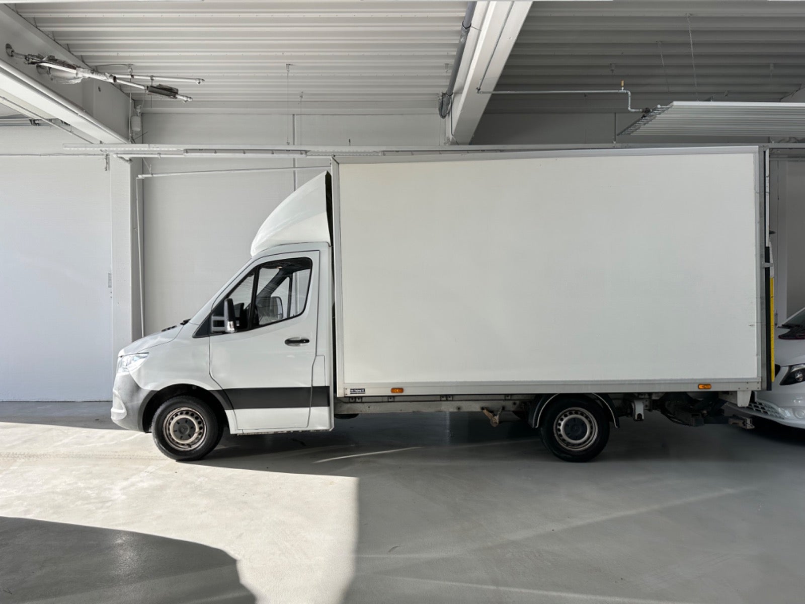 Billede af Mercedes Sprinter 314 2,2 CDi Alukasse m/lift aut. FWD