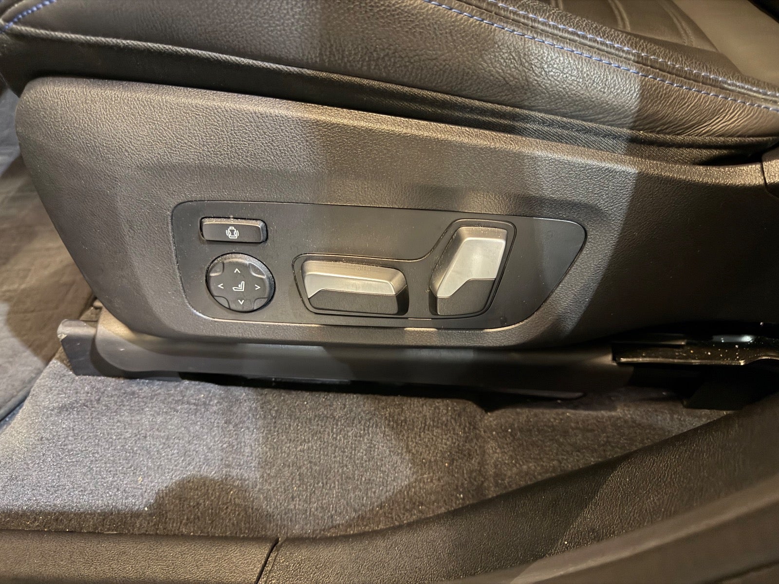 BMW iX3 Charged Plus M-Sport