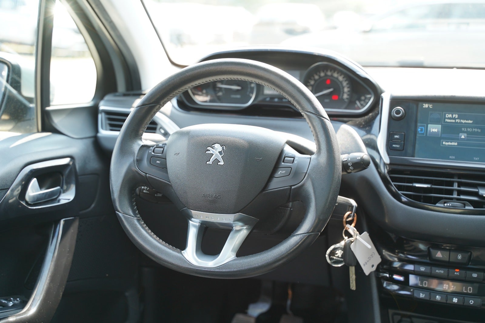 Billede af Peugeot 208 1,2 VTi 82 Supreme Sky