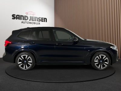 BMW iX3 Charged M-Sport