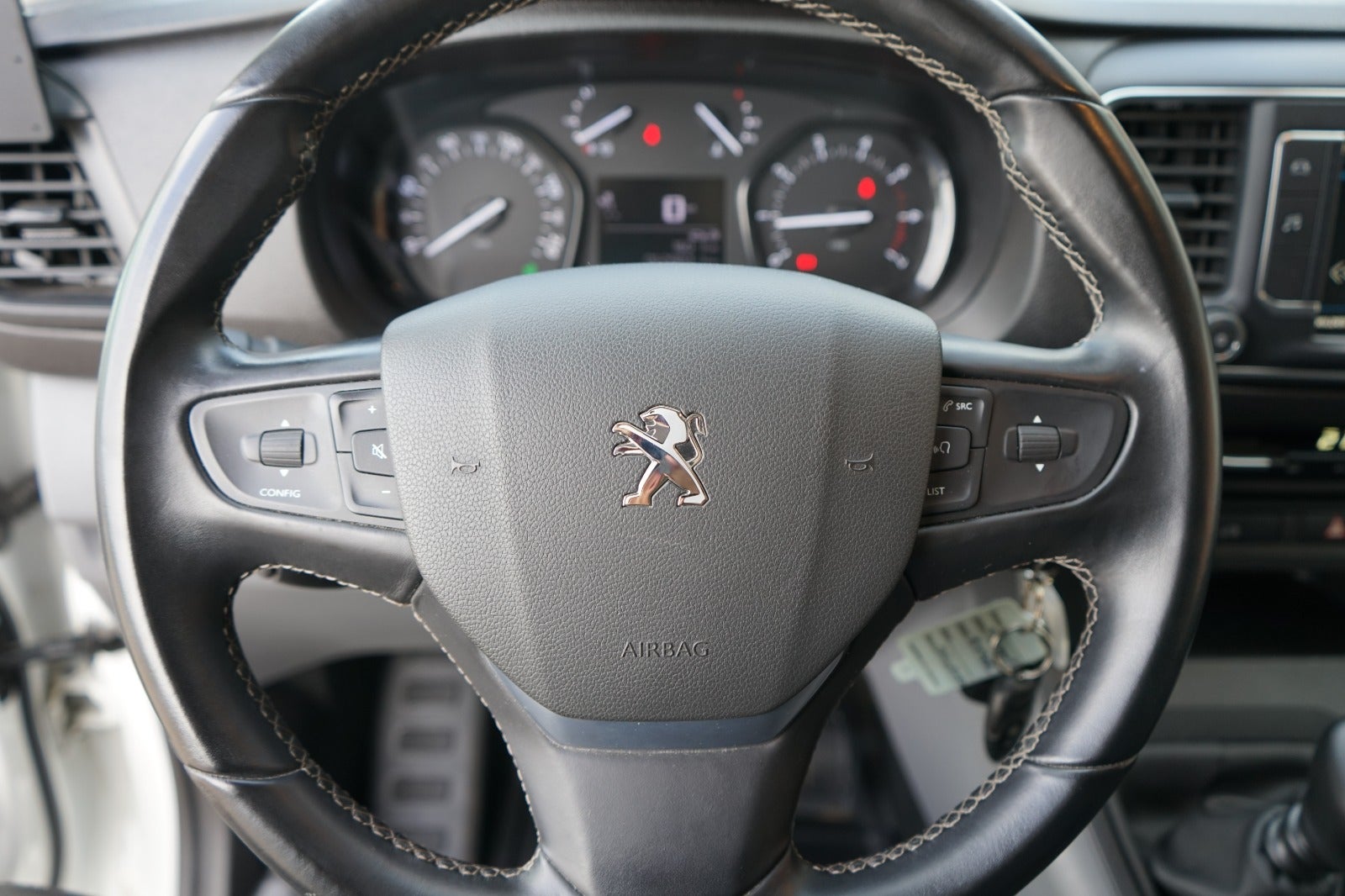 Billede af Peugeot Expert 2,0 BlueHDi 144 L2 Plus Van