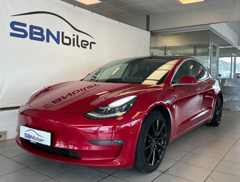 Tesla Model 3 Long Range AWD