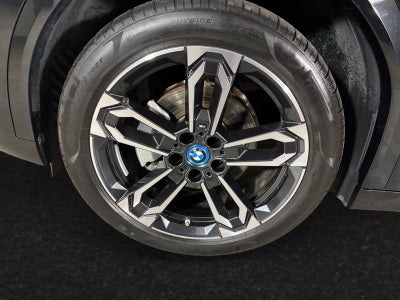 BMW iX2 eDrive20 M-Sport Premium