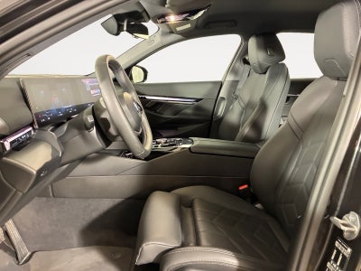 BMW i5 eDrive40 Sport Line