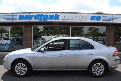 Ford Mondeo 145 Titanium