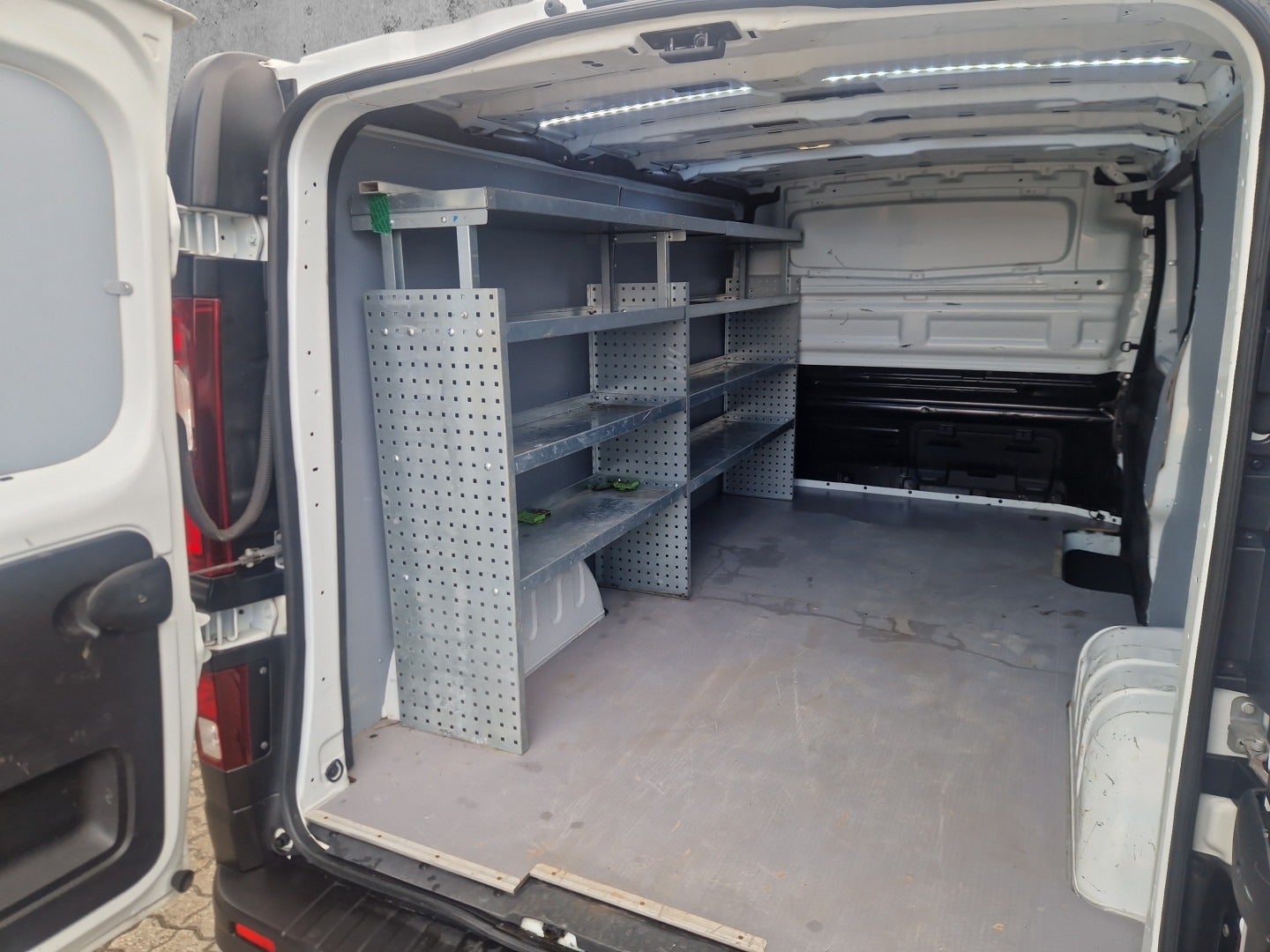 Billede af Nissan Primastar 2,0 dCi 150 L2H1 N-Connecta Van
