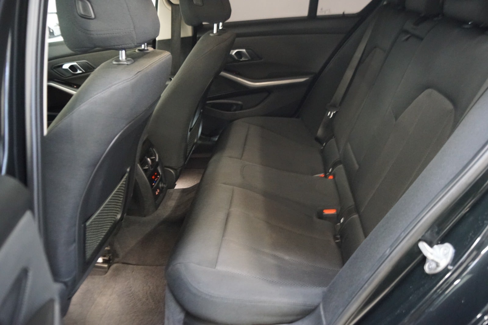BMW 320d Connected aut.