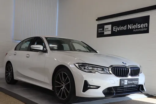 BMW 320d Sport Line aut.