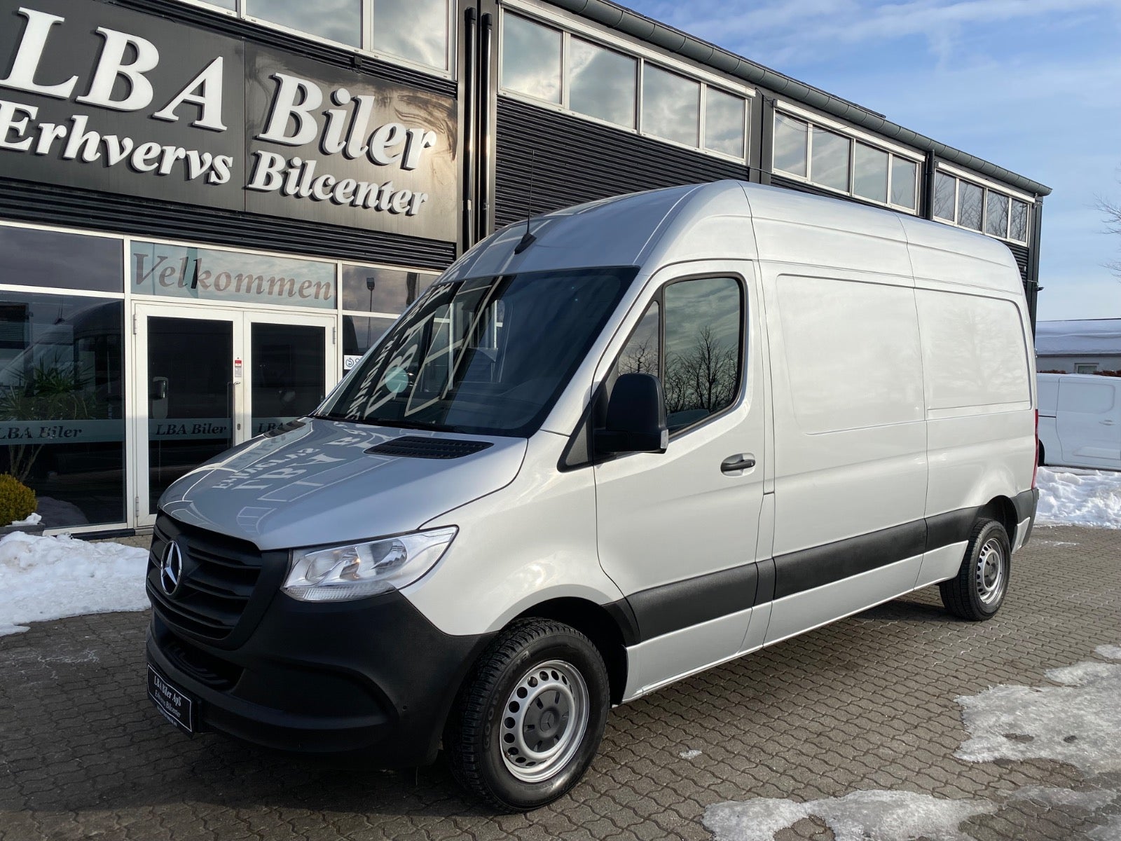 Mercedes Sprinter 215 CDi A2 Kassevogn aut. FWD