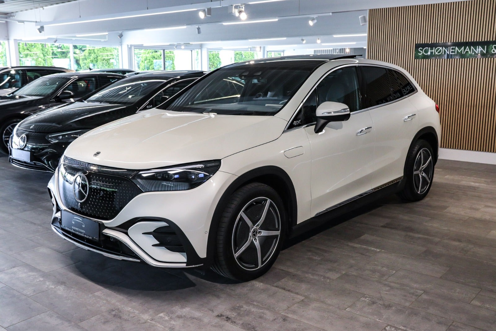 Billede af Mercedes EQE350 SUV  AMG Premium 4Matic