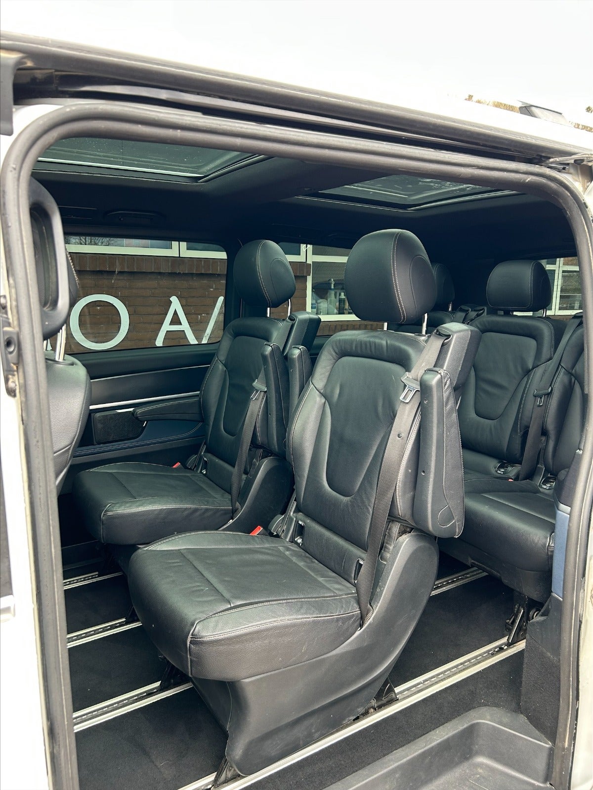 Billede af Mercedes EQV300  Avantgarde L
