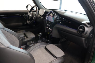 MINI Cooper SE Classic Trim