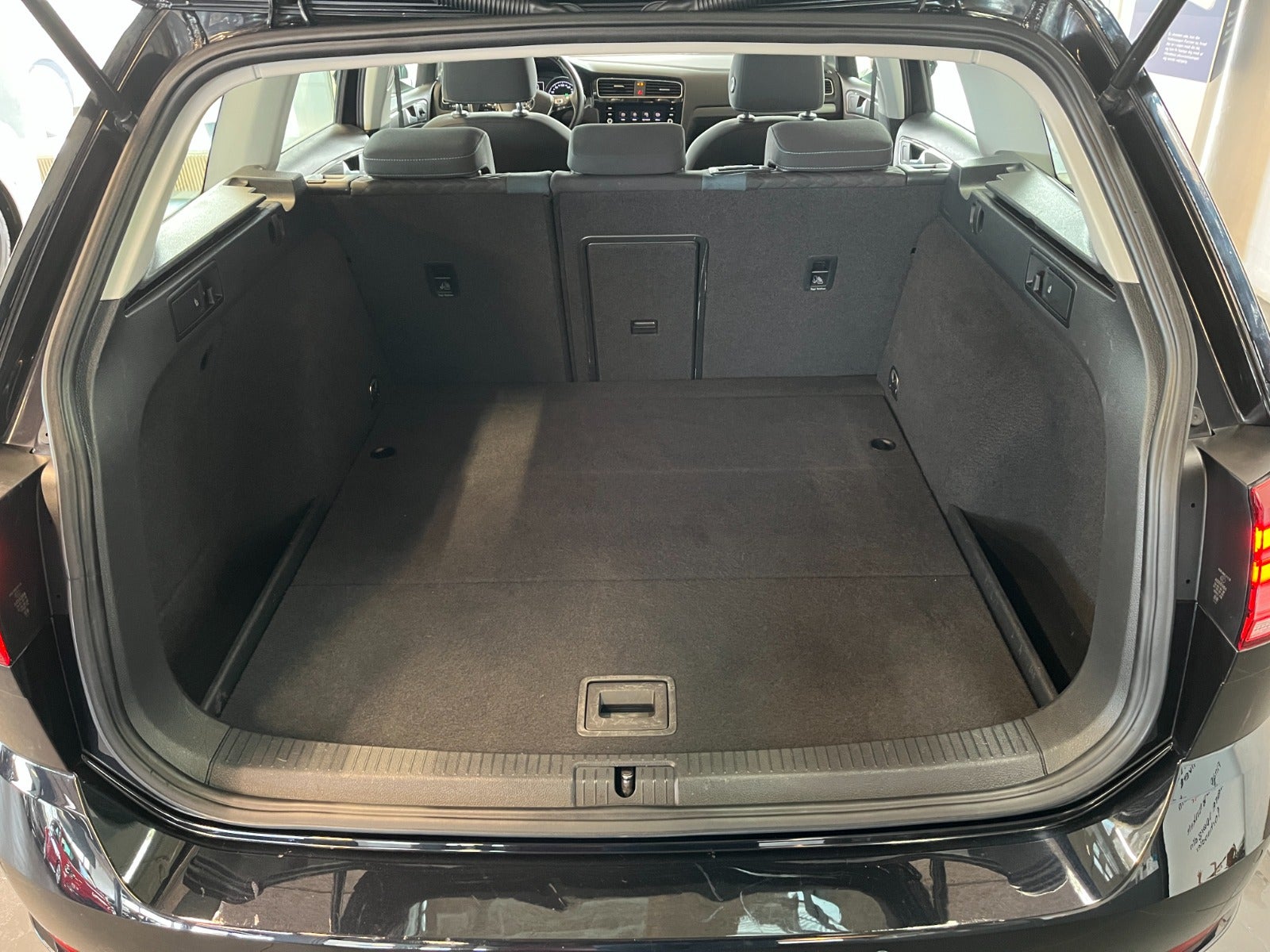 Billede af VW Golf VII 1,6 TDi 115 IQ.Drive Variant DSG