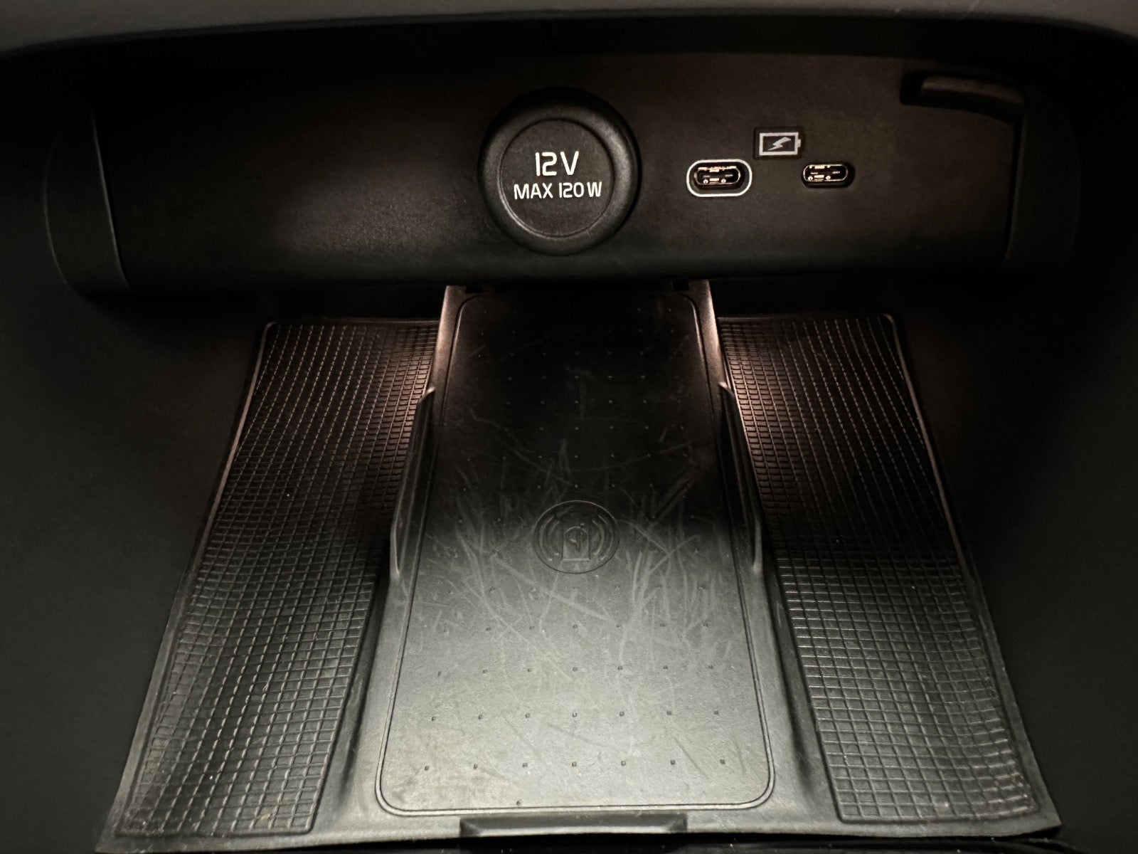 Billede af Volvo XC40  P6 ReCharge Core