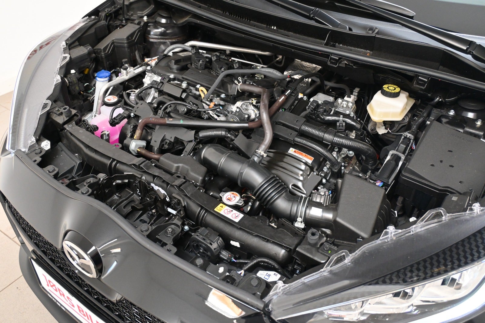 Mazda 2 Hybrid Homura CVT
