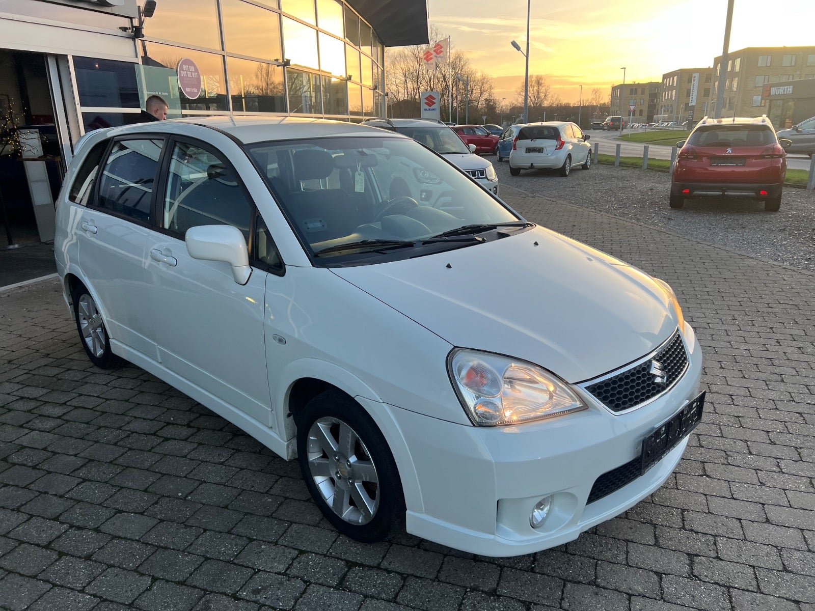 Billede af Suzuki Liana 1,6 S