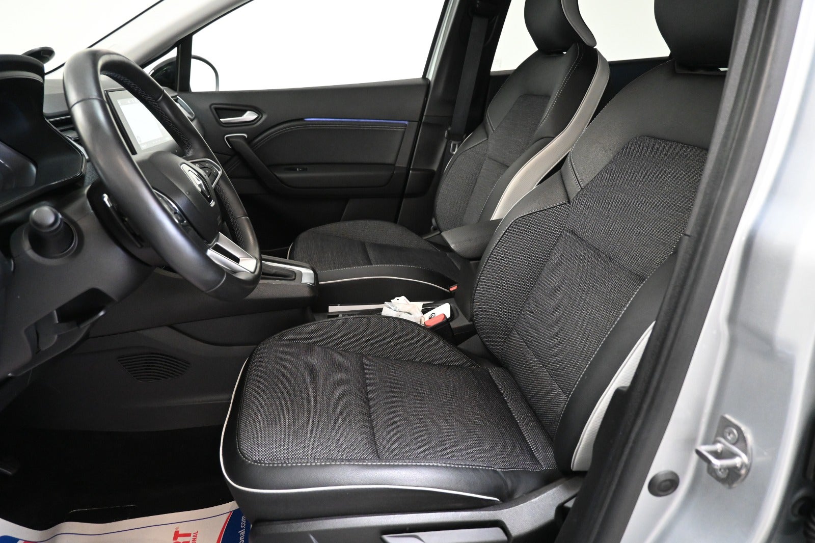 Renault Captur TCe 140 Techno EDC Van