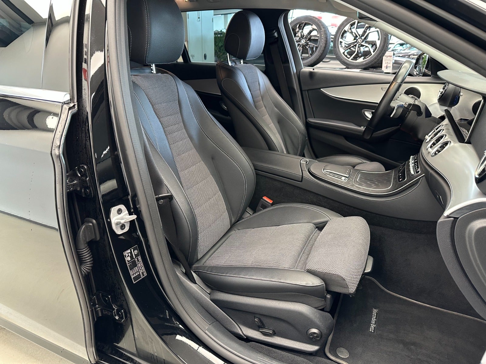 Billede af Mercedes E300 de 2,0 Business stc. aut.