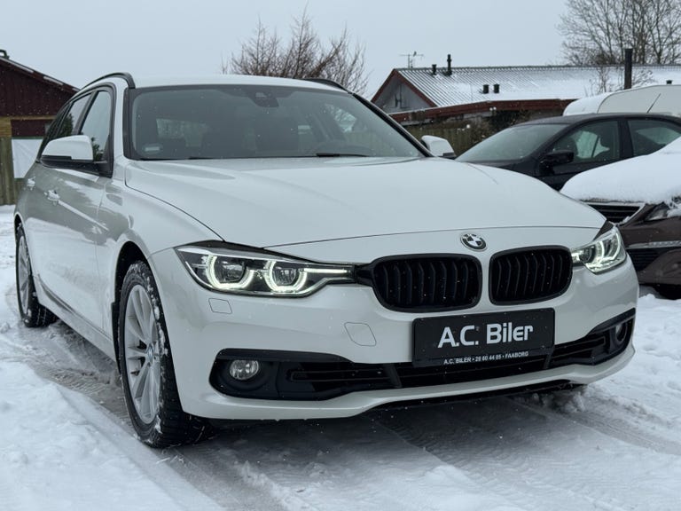 BMW 330i Touring aut.