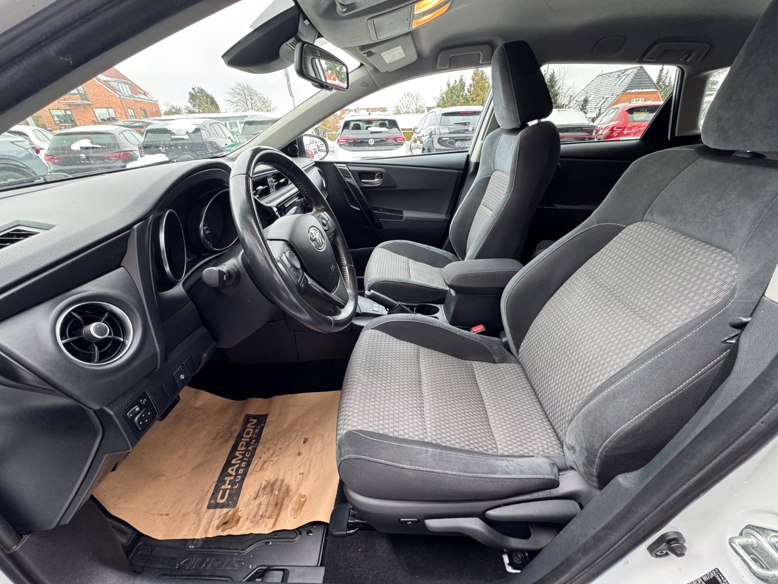 Billede af Toyota Auris 1,8 Hybrid H2 Comfort Touring Sports CVT