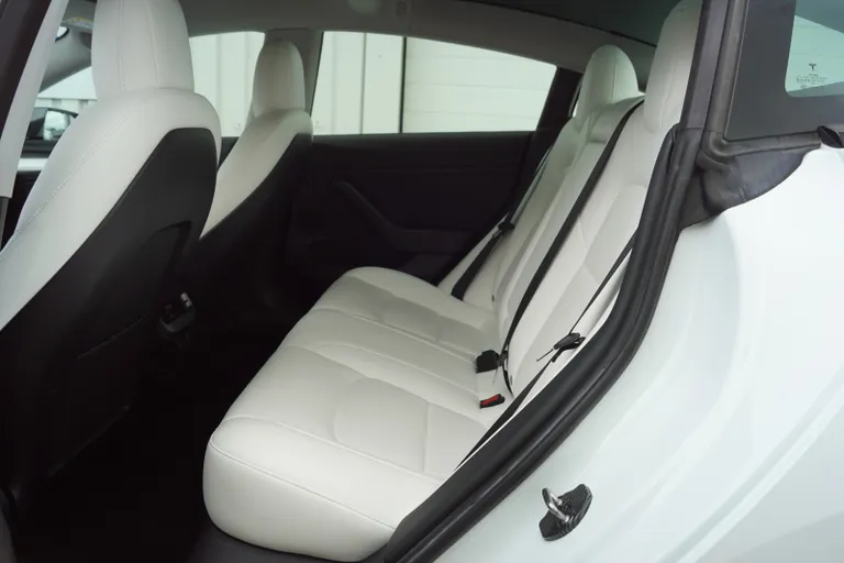 Tesla Model 3 Standard Range+ RWD