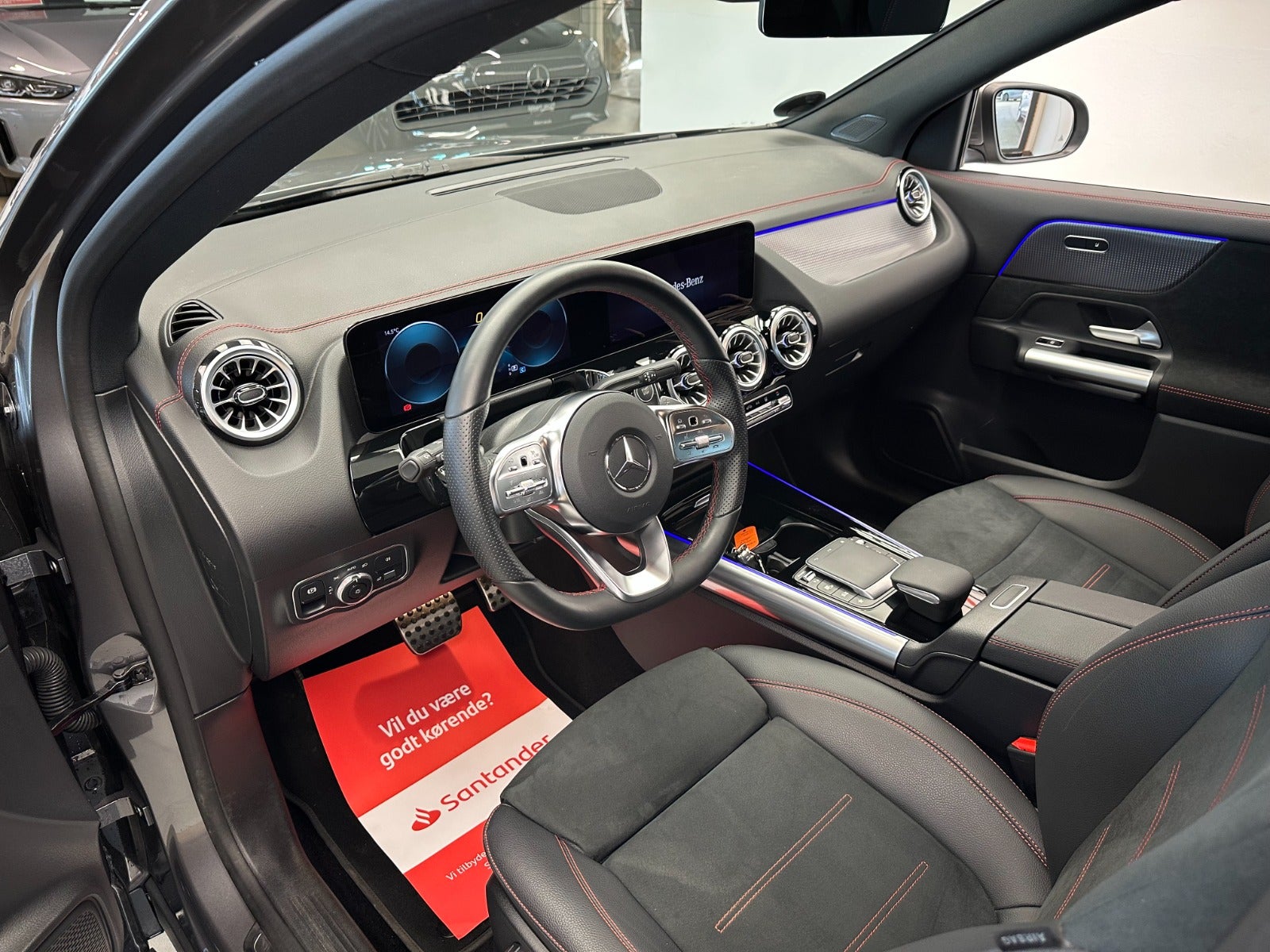 Billede af Mercedes EQA350  AMG Line 4Matic