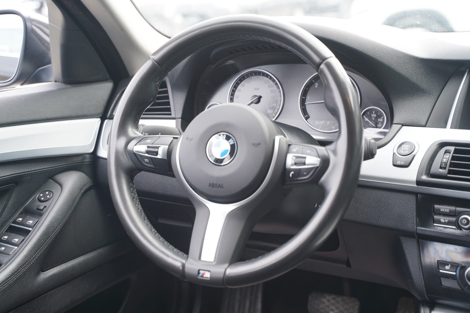 Billede af BMW 530d 3,0 Touring aut.