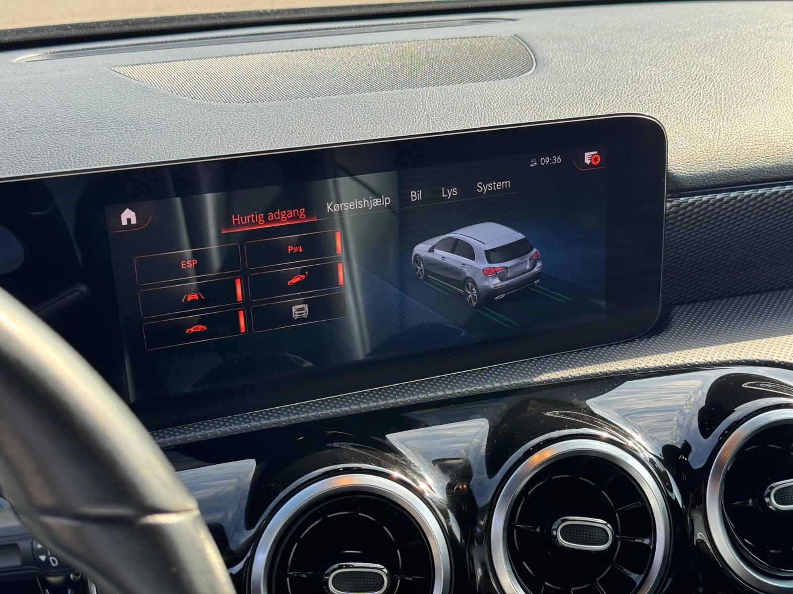 Billede af Mercedes A250 e 1,3 Progressive aut.