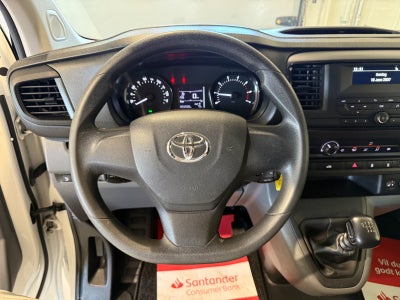 Toyota ProAce D 120 Medium Comfort